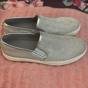 Madden sparkle slide on